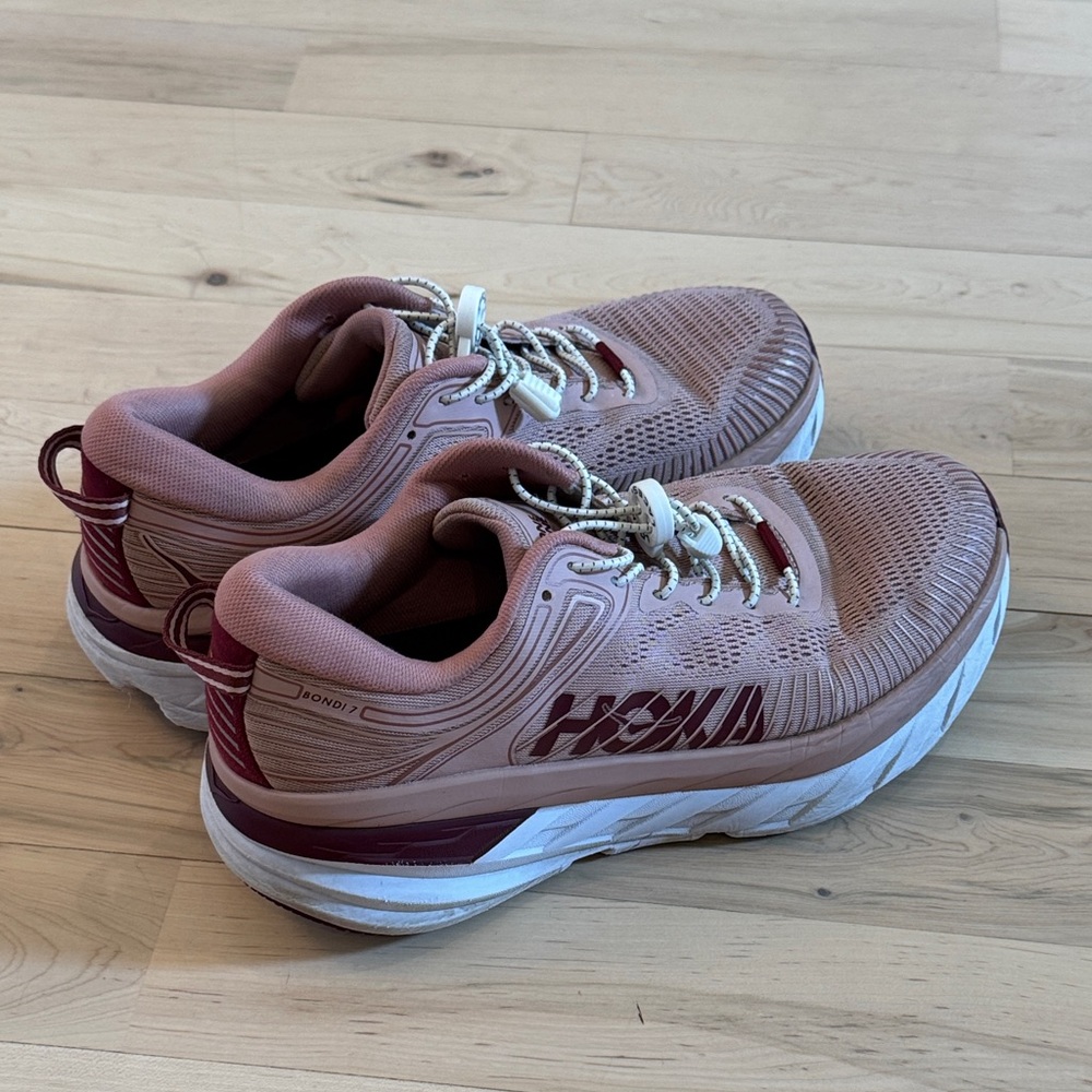 Hoka One One Bondi 7 Misty Rose Pink Cordovan White Running Shoes- 10-Read